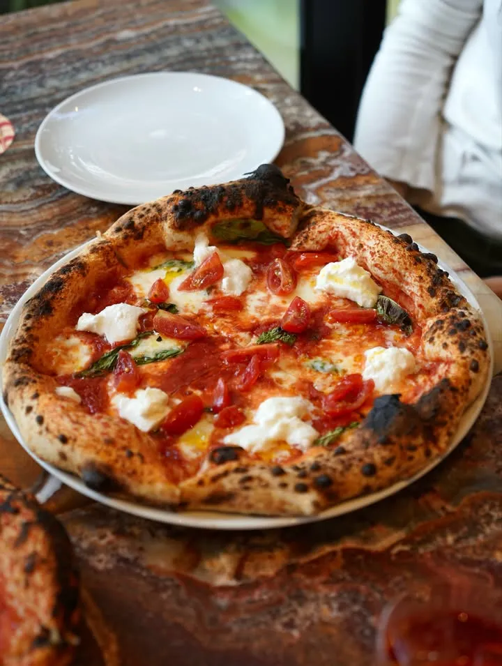 Madonna Pizza thumbnail 3