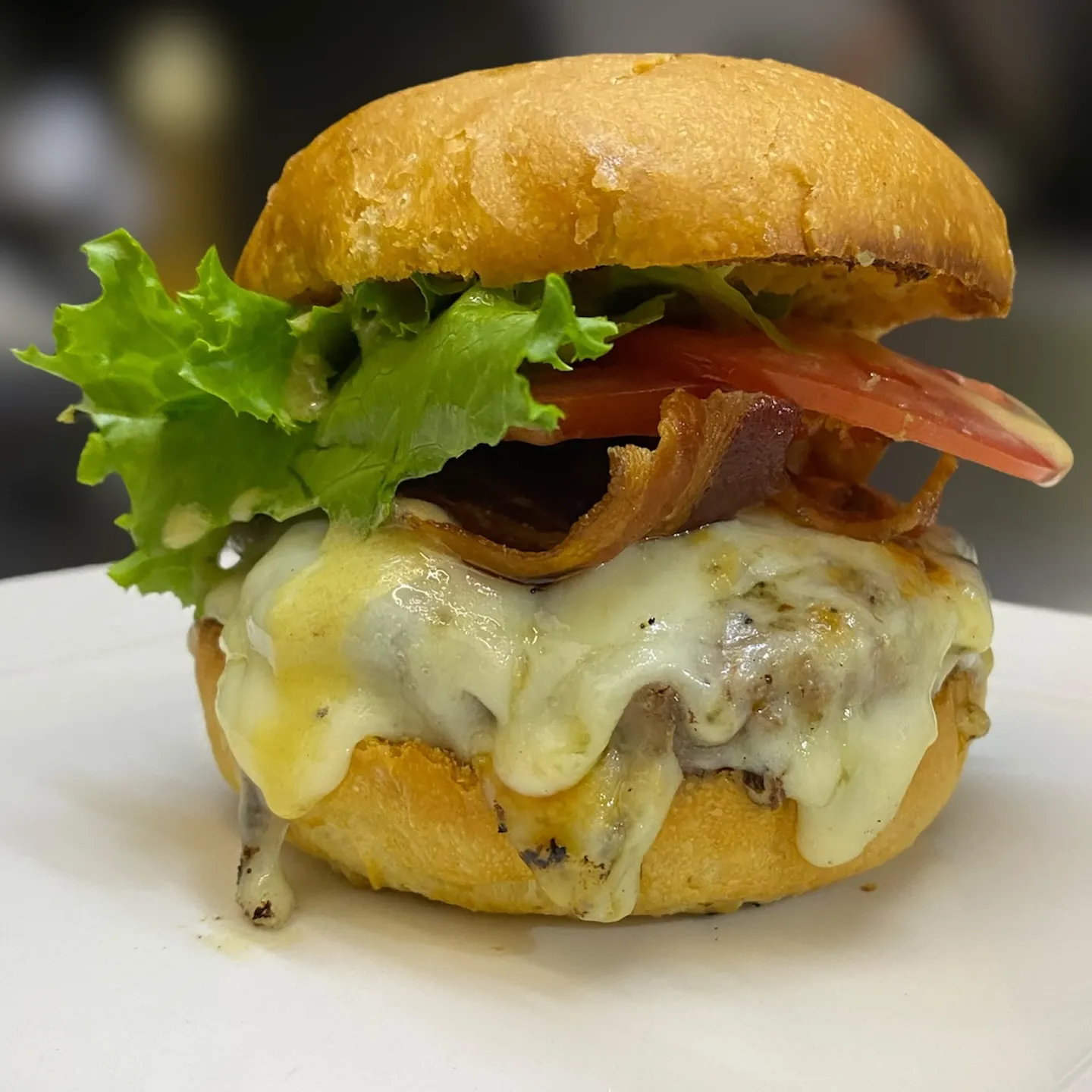La Burguesa thumbnail 1