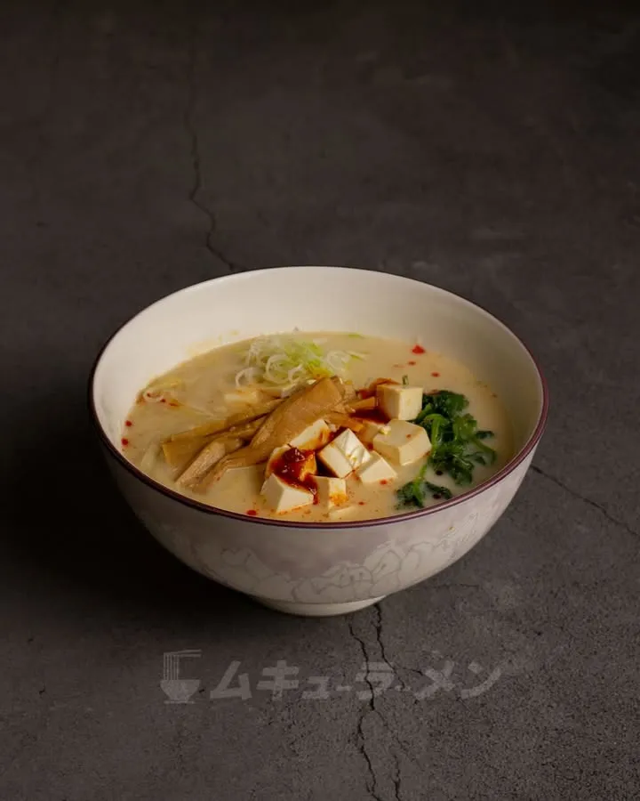 Mukyu Ramen main