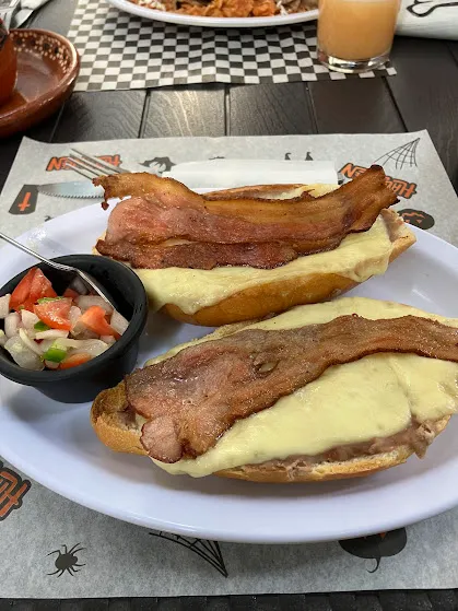 El Comal y la Olla main